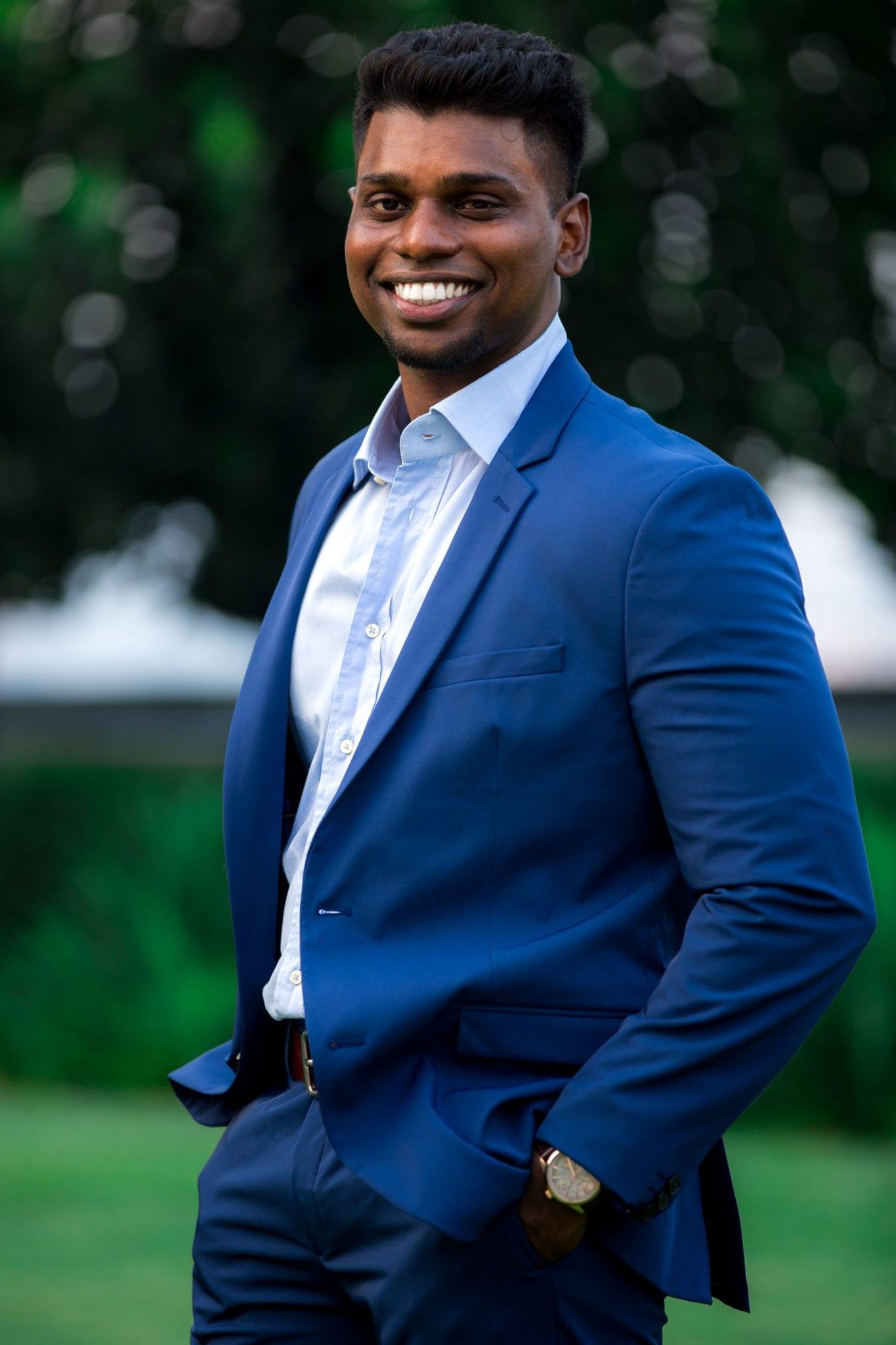 Linkedin Shots